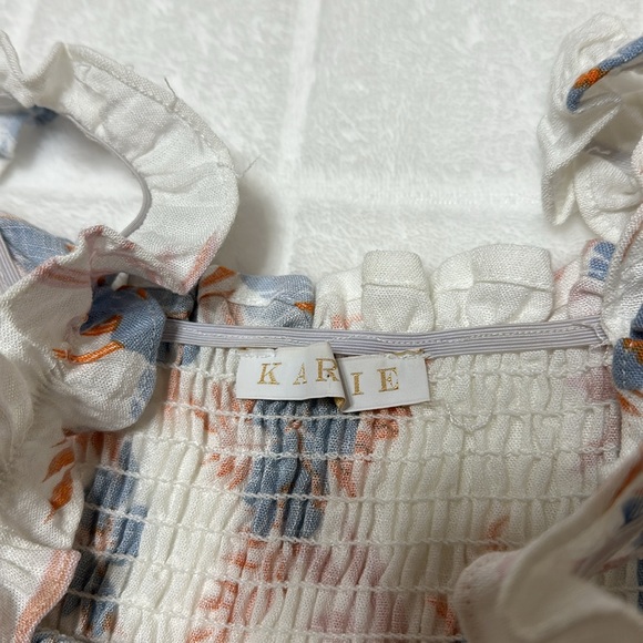 Karlie White and Blue Floral Smocked Stretch Women’s‎ Ruffle Dress, Size Small - Picture 6 of 11